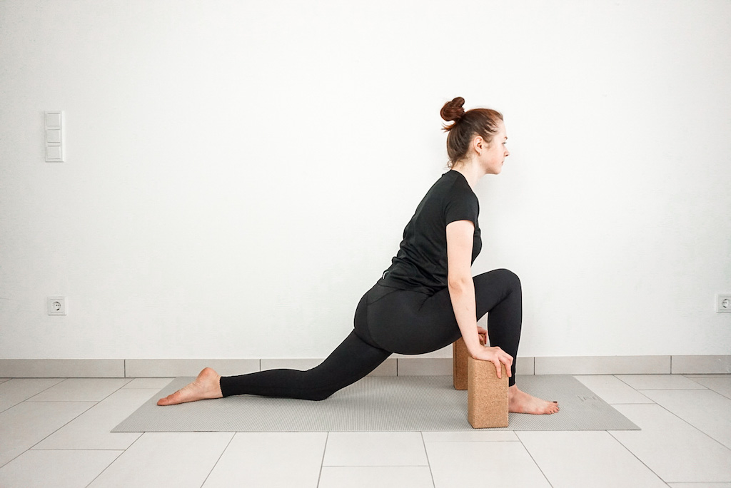 Low Lunge Quad Stretch Exercise: Low Lunge Quad Stretch Sanskrit Name:  Anjaneyasana Variation Benefits: This is a great pose for athletes. It  treats... | By Yoga.FitxFacebook