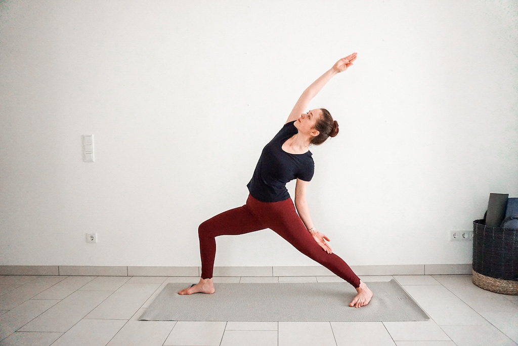 Yoga Halona 🌙 (@halonayoga) on Instagram: “Virabhadrasana II + Variations  | Warrior 2: Powerful stretch for legs,… | Yoga poses advanced, Yoga poses,  Yoga postures