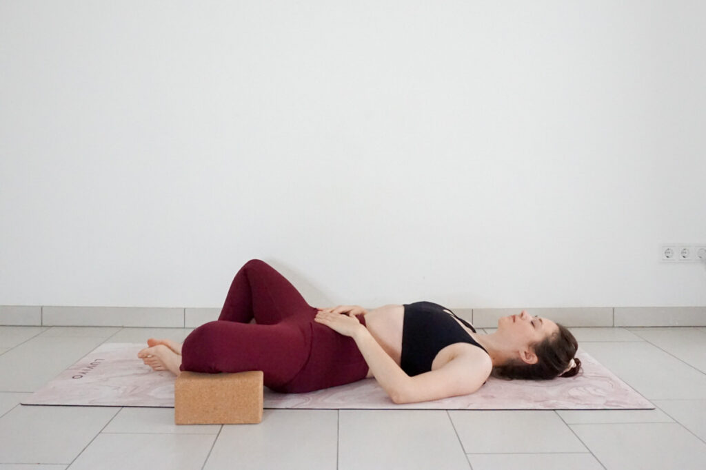 Yoga with Weights for Relaxation – Love My Mat