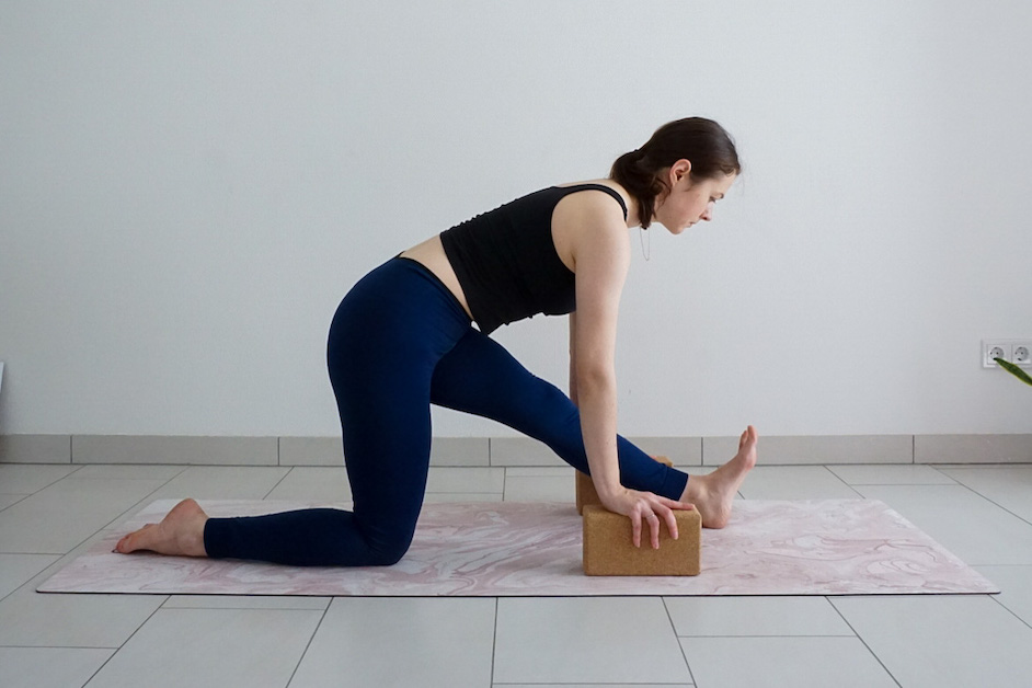 5 Yoga Poses For Tight Hamstrings - Argentina Rosado Yoga