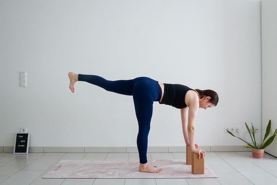 Yoga poses for beginners: a guide to starting with 12 simple poses